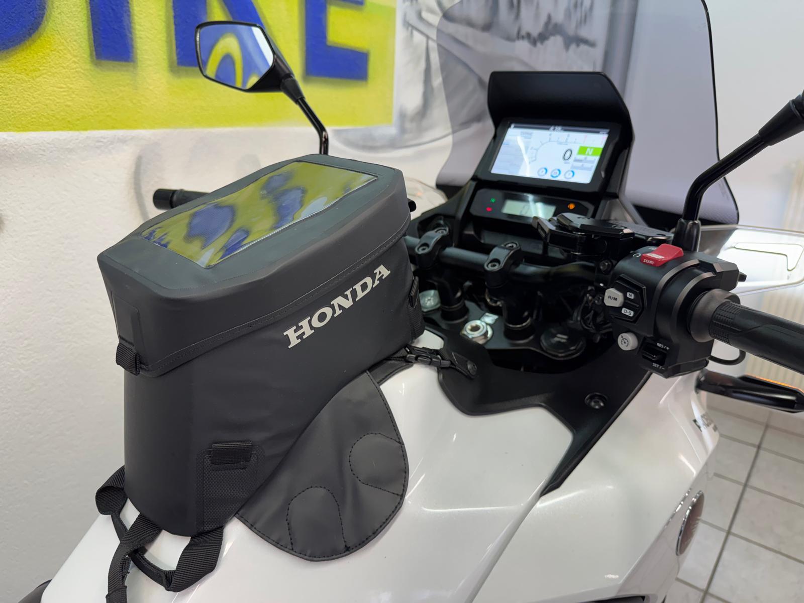HONDA NT 1100 DCT-image-8