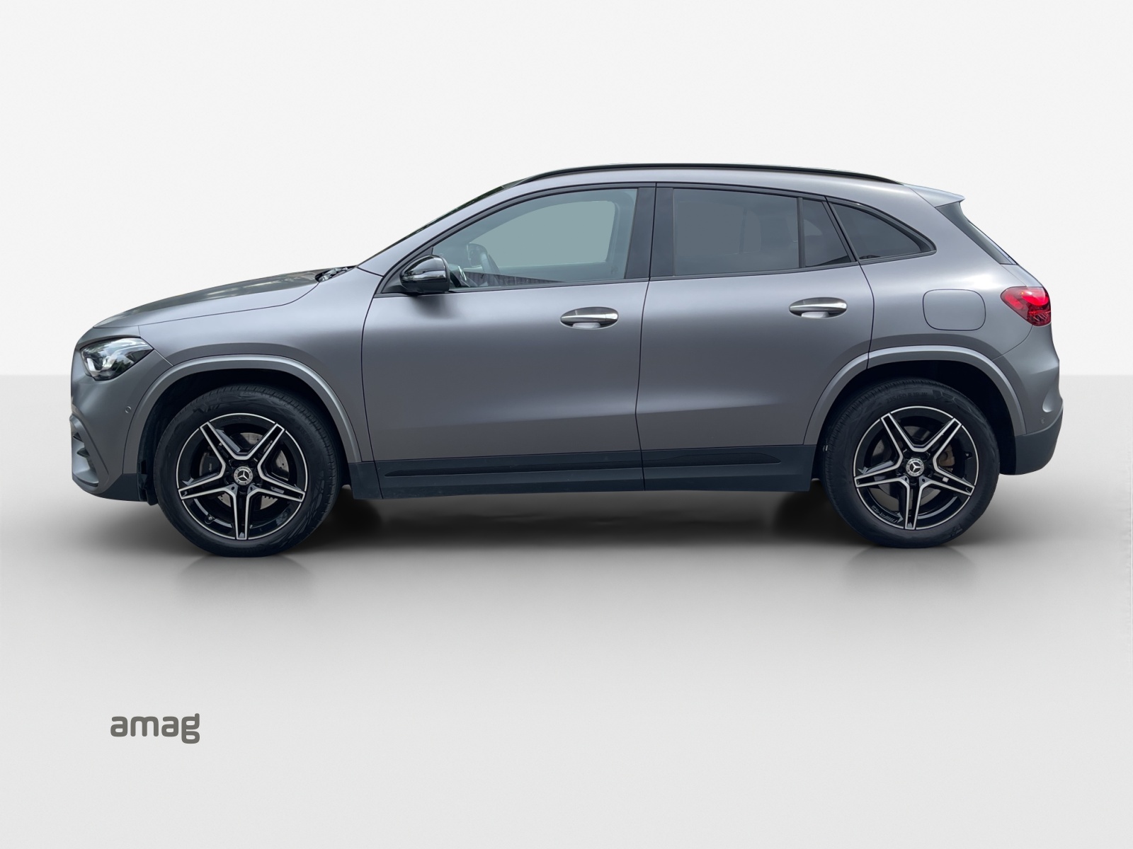 MERCEDES-BENZ GLA 250 e 8G-DCT-image-1