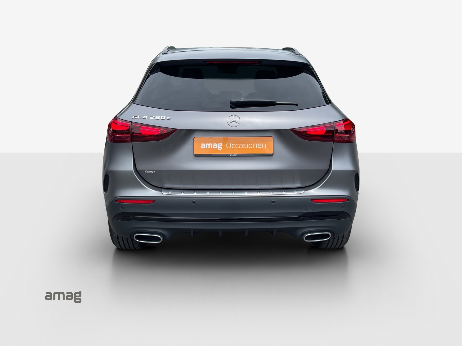 MERCEDES-BENZ GLA 250 e 8G-DCT-image-4
