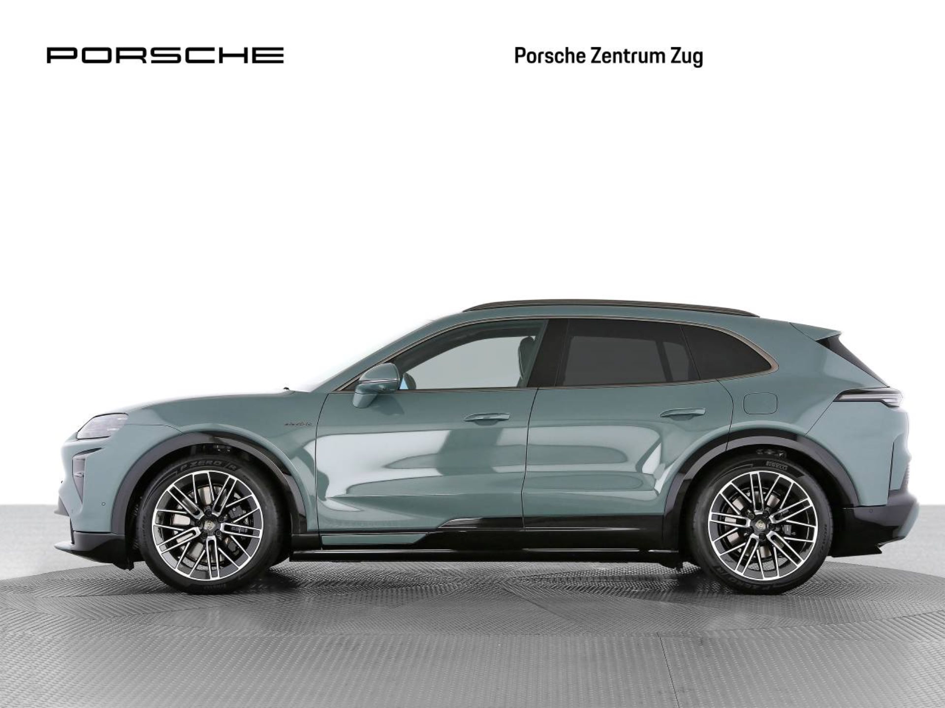 PORSCHE Cayenne Turbo Electric-image-6