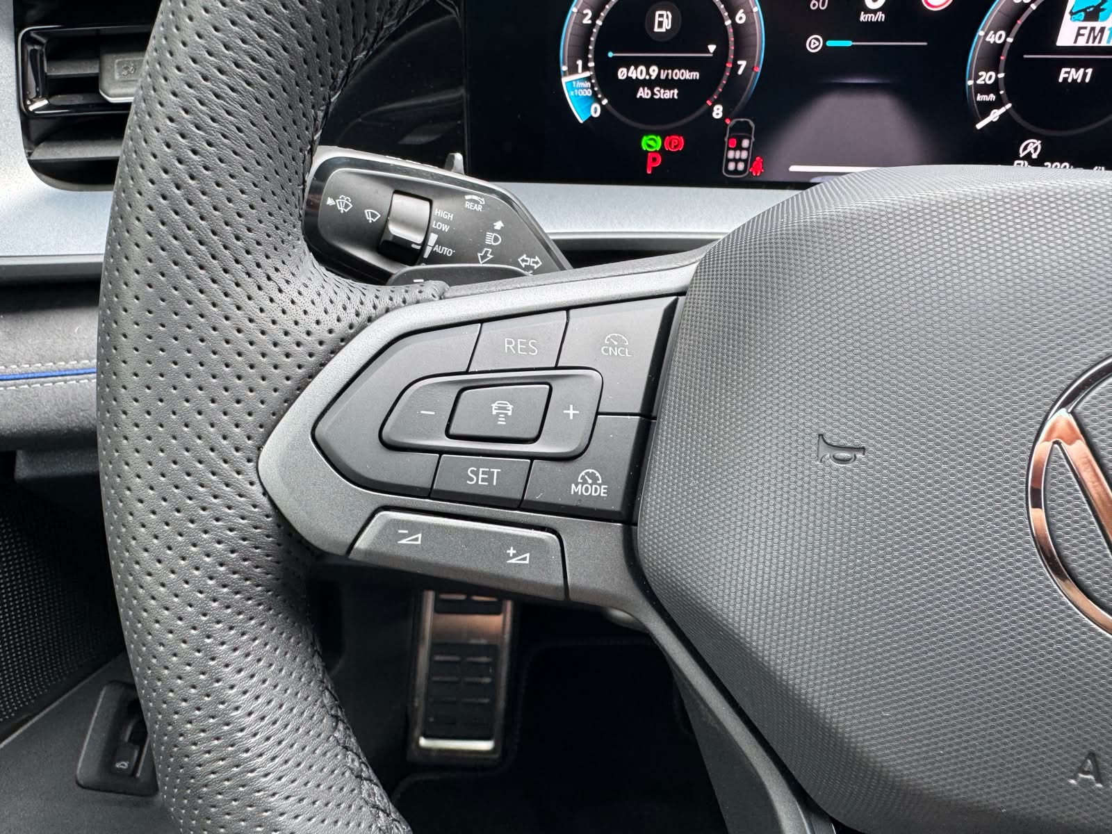 VW Tayron 2.0 TSI R-Line United DSG 4Motion-image-11
