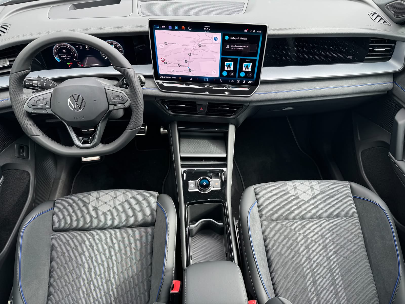 VW Tayron 2.0 TSI R-Line United DSG 4Motion-image-9