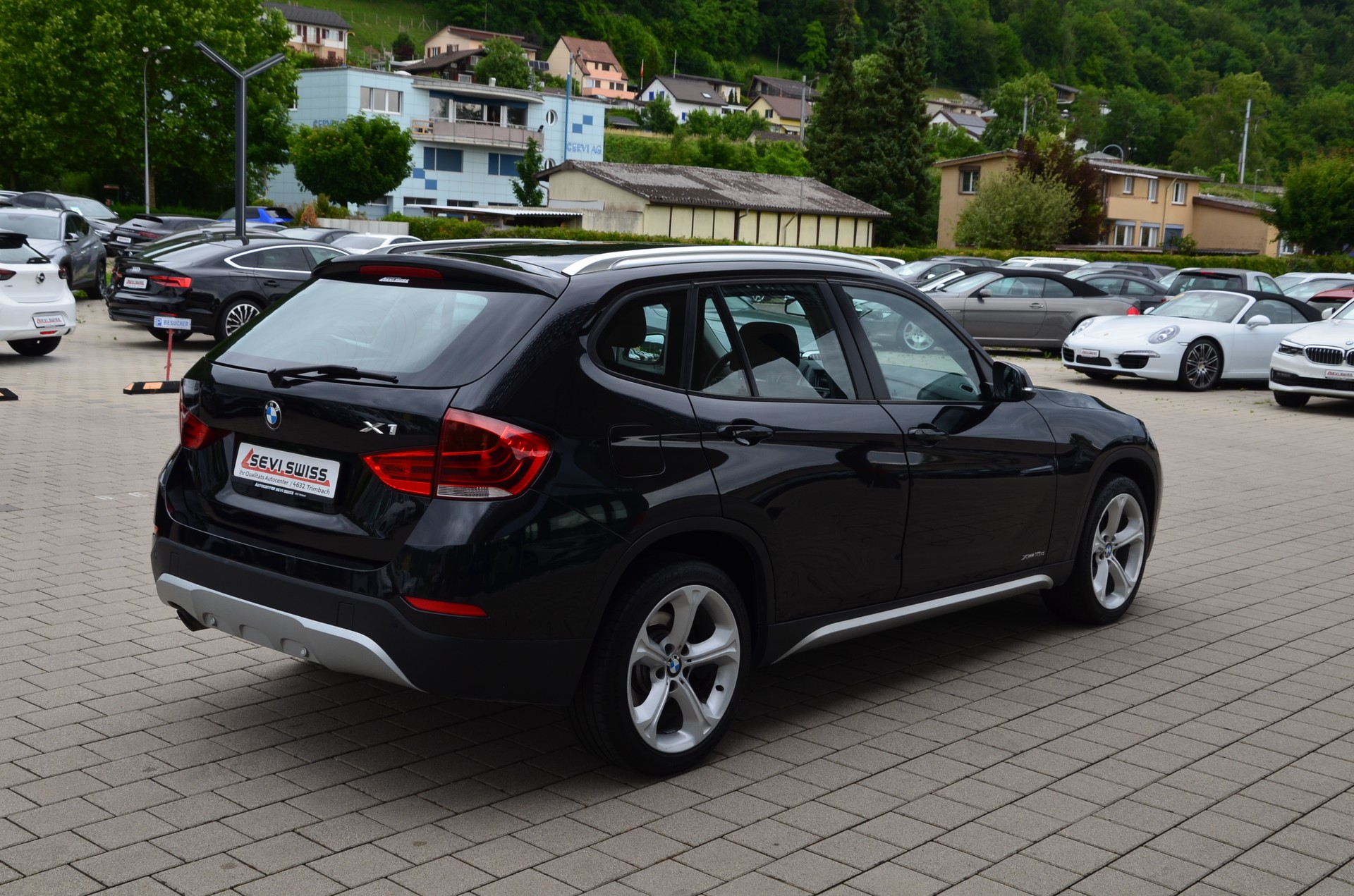 BMW X1 xDrive 18d xLine*Frisch ab MFK,1 Jahr oder 20'000km Garantie*-image-3
