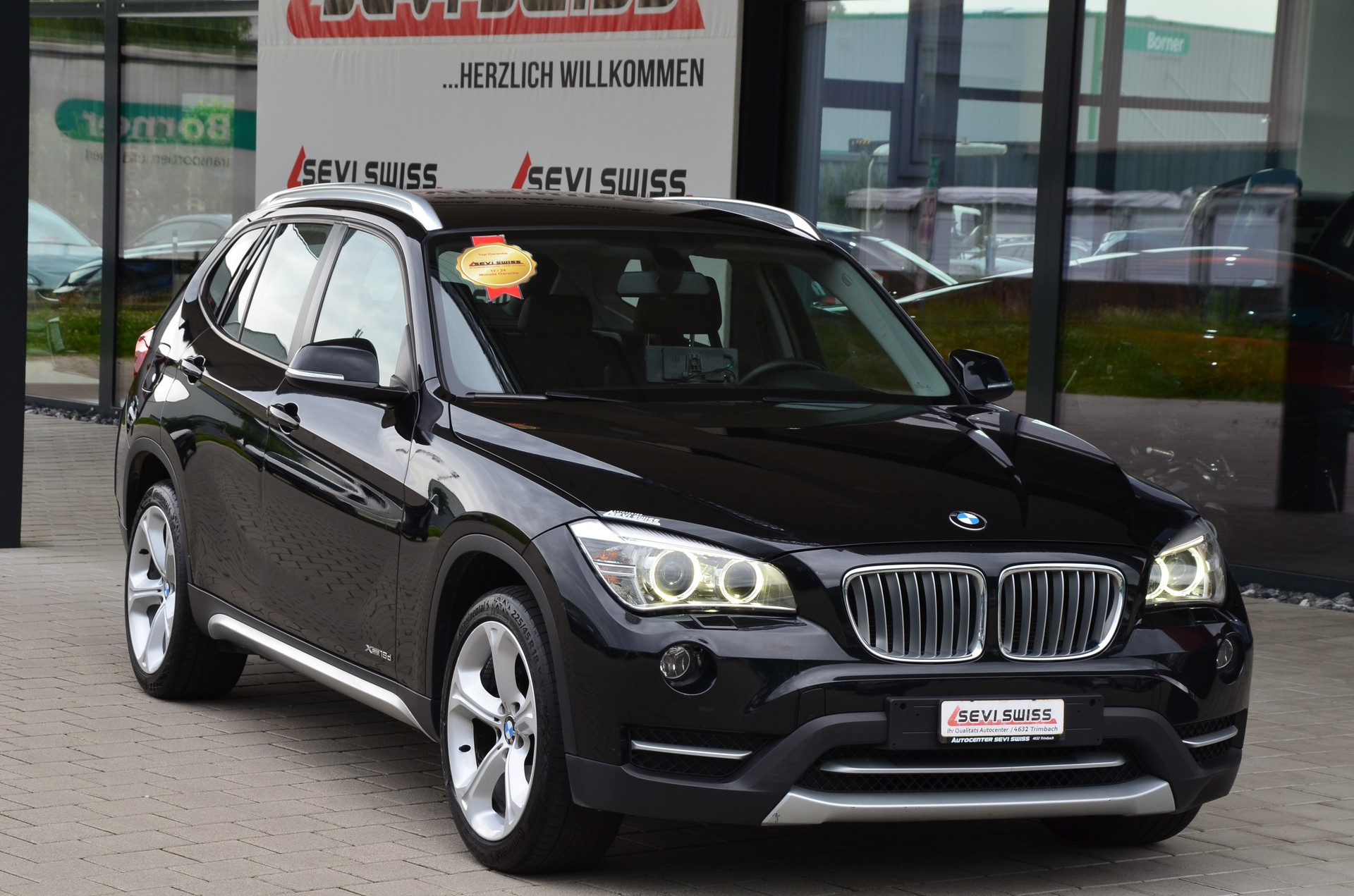 BMW X1 xDrive 18d xLine*Frisch ab MFK,1 Jahr oder 20'000km Garantie*-image-0