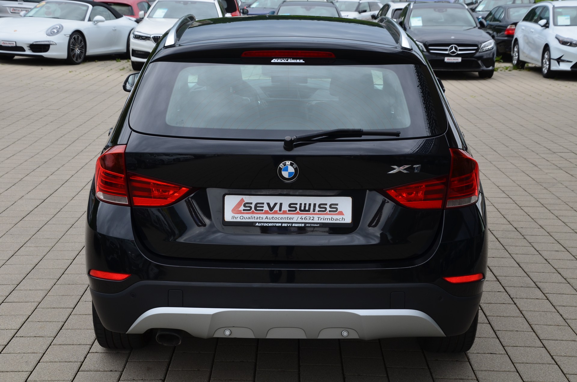 BMW X1 xDrive 18d xLine*Frisch ab MFK,1 Jahr oder 20'000km Garantie*-image-4