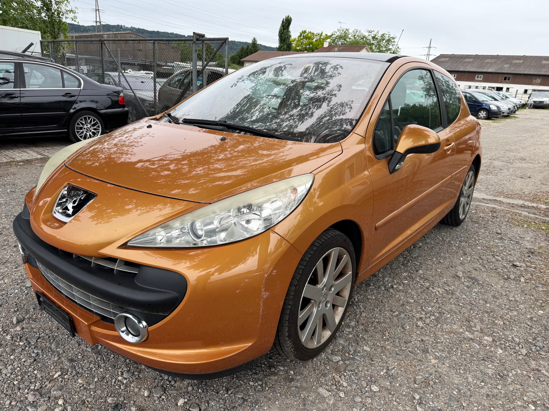 PEUGEOT 207 1.6 16V Turbo XSI-image-2