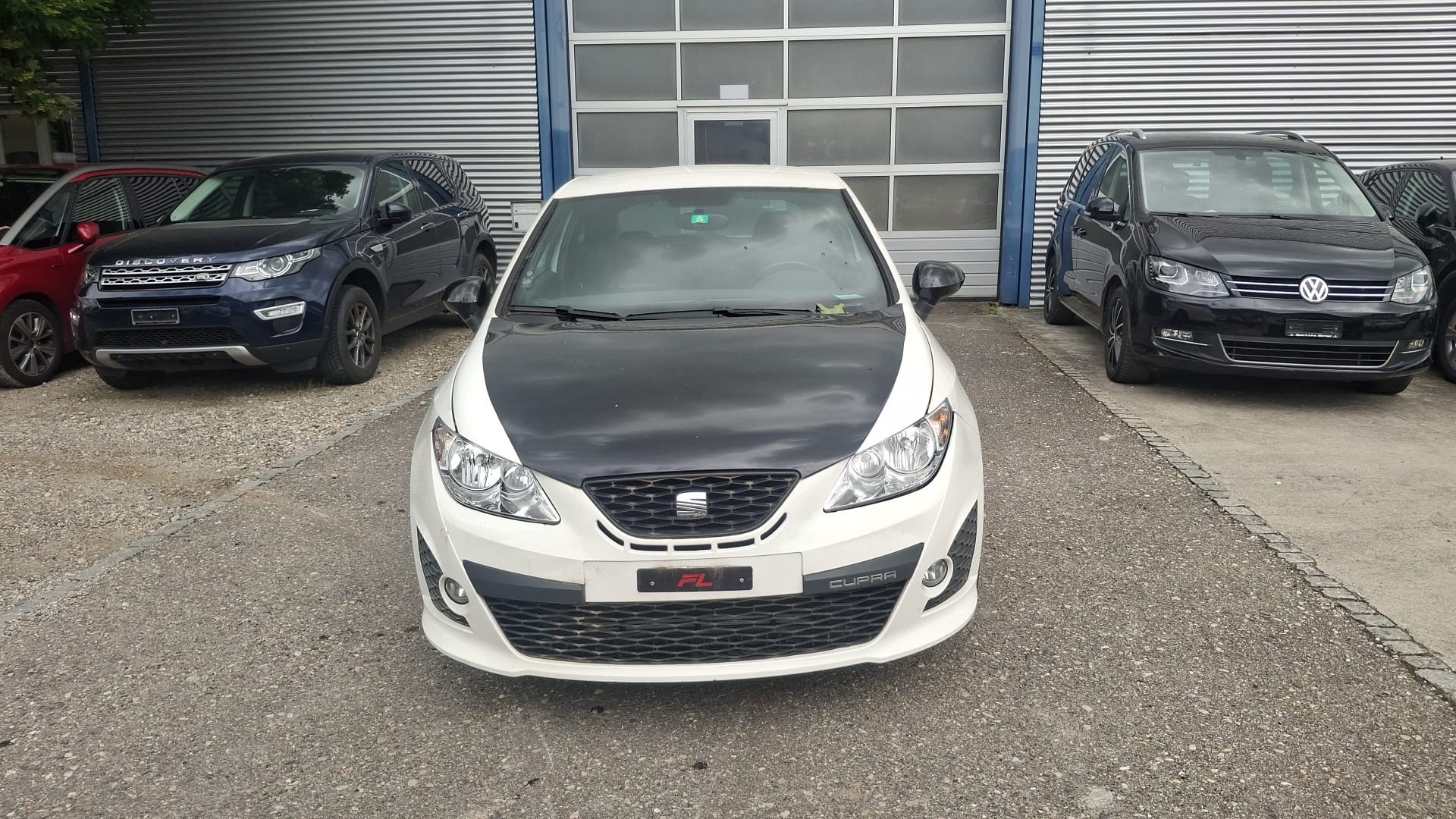 SEAT Ibiza SC 1.4 TSI Cupra DSG-image-3