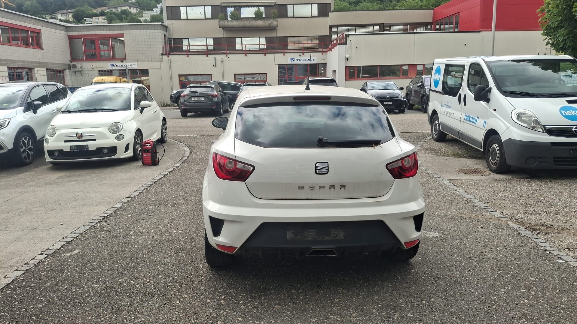 SEAT Ibiza SC 1.4 TSI Cupra DSG-image-2