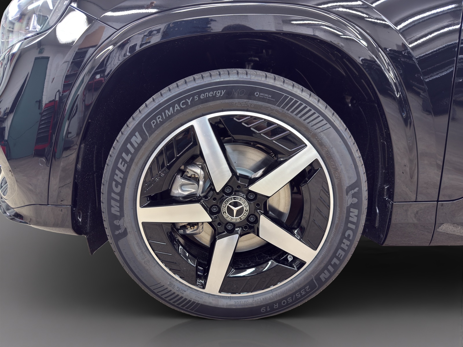 MERCEDES-BENZ GLB 220 4Matic 8G-Tronic-image-7
