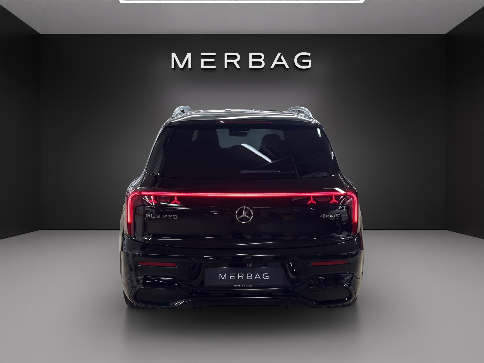 MERCEDES-BENZ GLB 220 4Matic 8G-Tronic-image-3