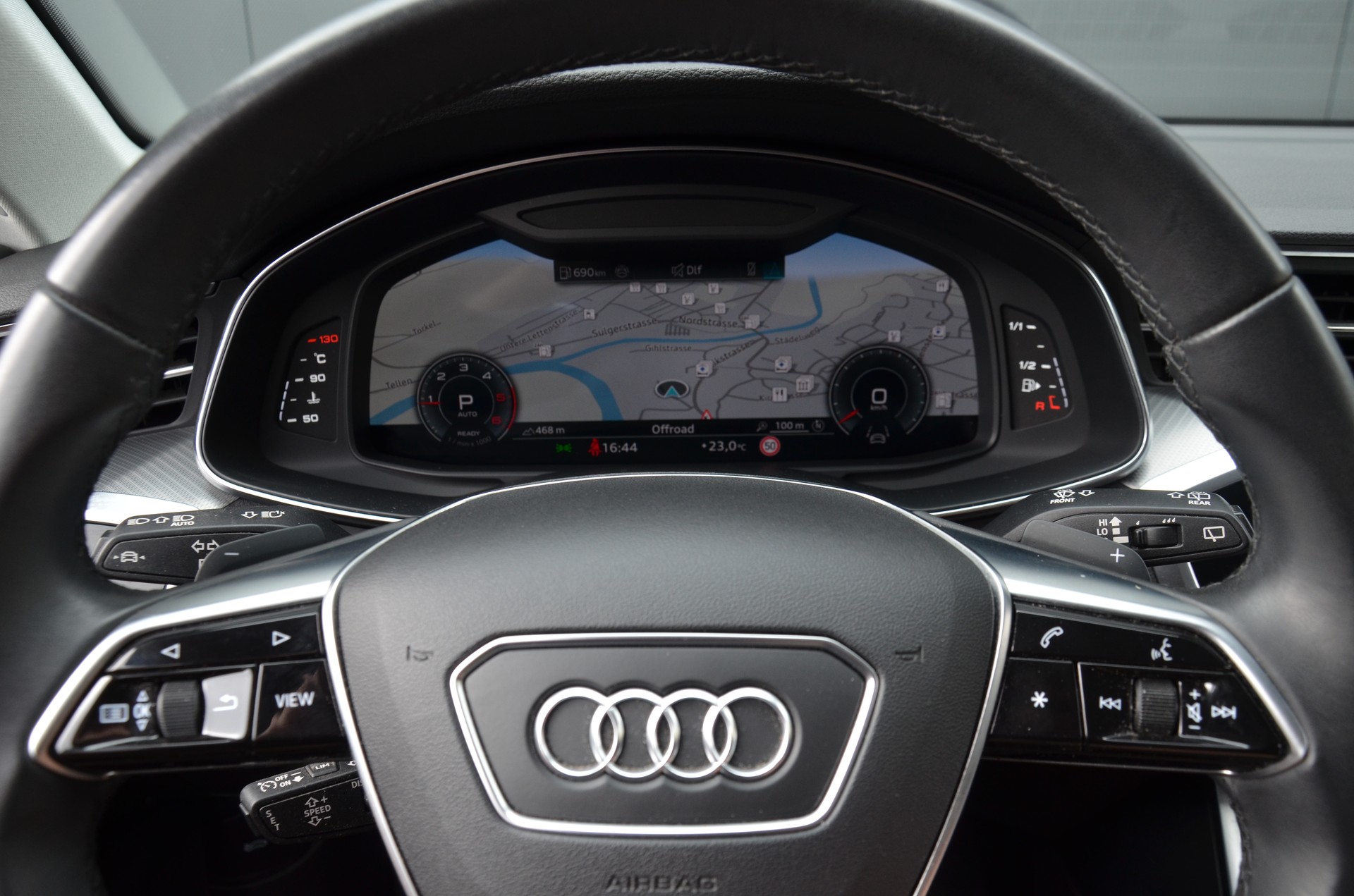 AUDI A6 Avant 40 TDI advanced quattro S-tronic-image-14