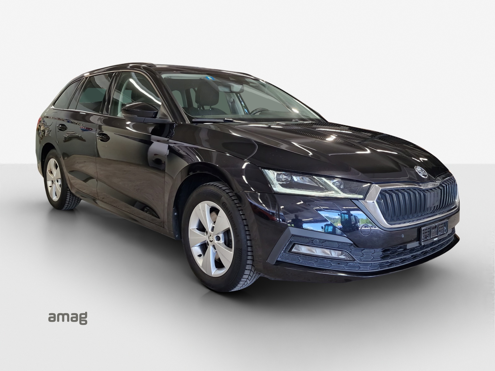 SKODA Octavia Combi 2.0 TDI DSG Ambition 4x4-image-9