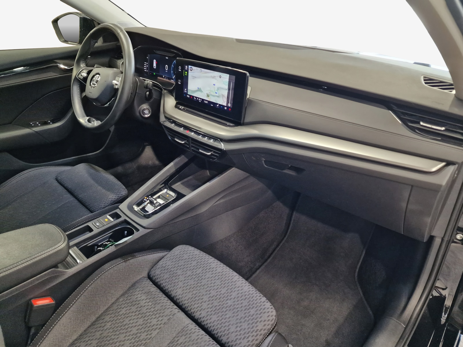 SKODA Octavia Combi 2.0 TDI DSG Ambition 4x4-image-12