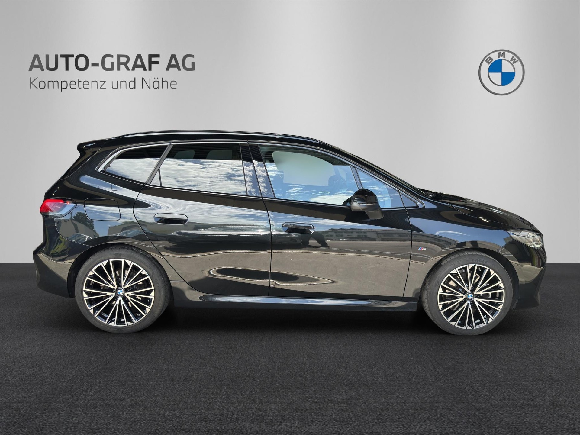 BMW 223i xDrive M SPORTPAKET Active Tourer-image-5