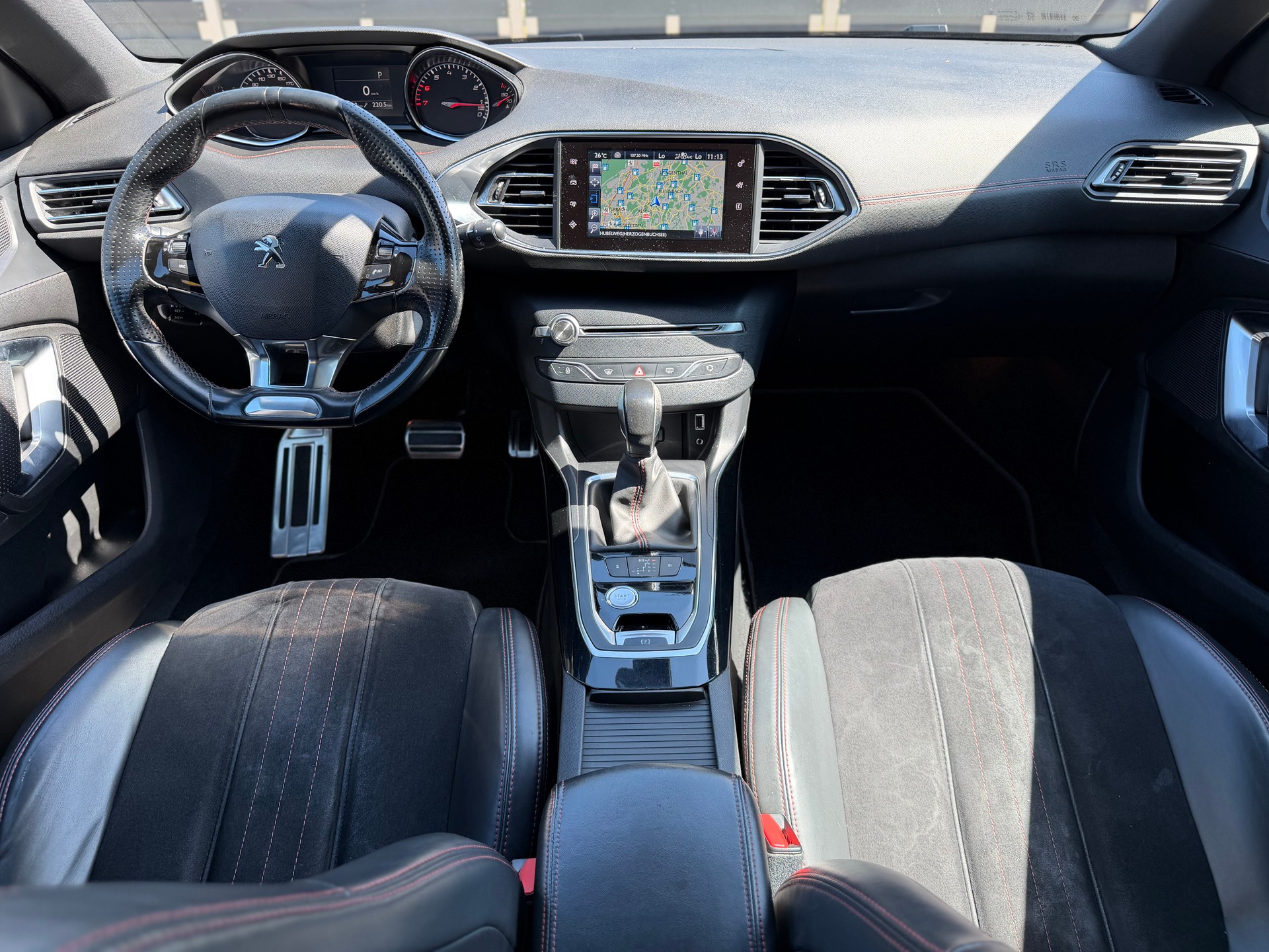PEUGEOT 308 SW 1.2 THP GT Line Automatic-image-6