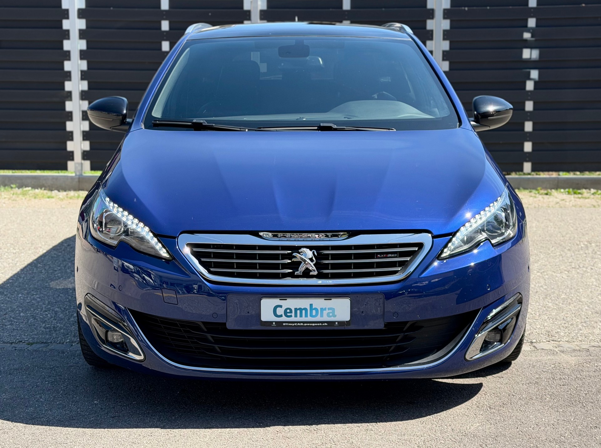 PEUGEOT 308 SW 1.2 THP GT Line Automatic-image-1