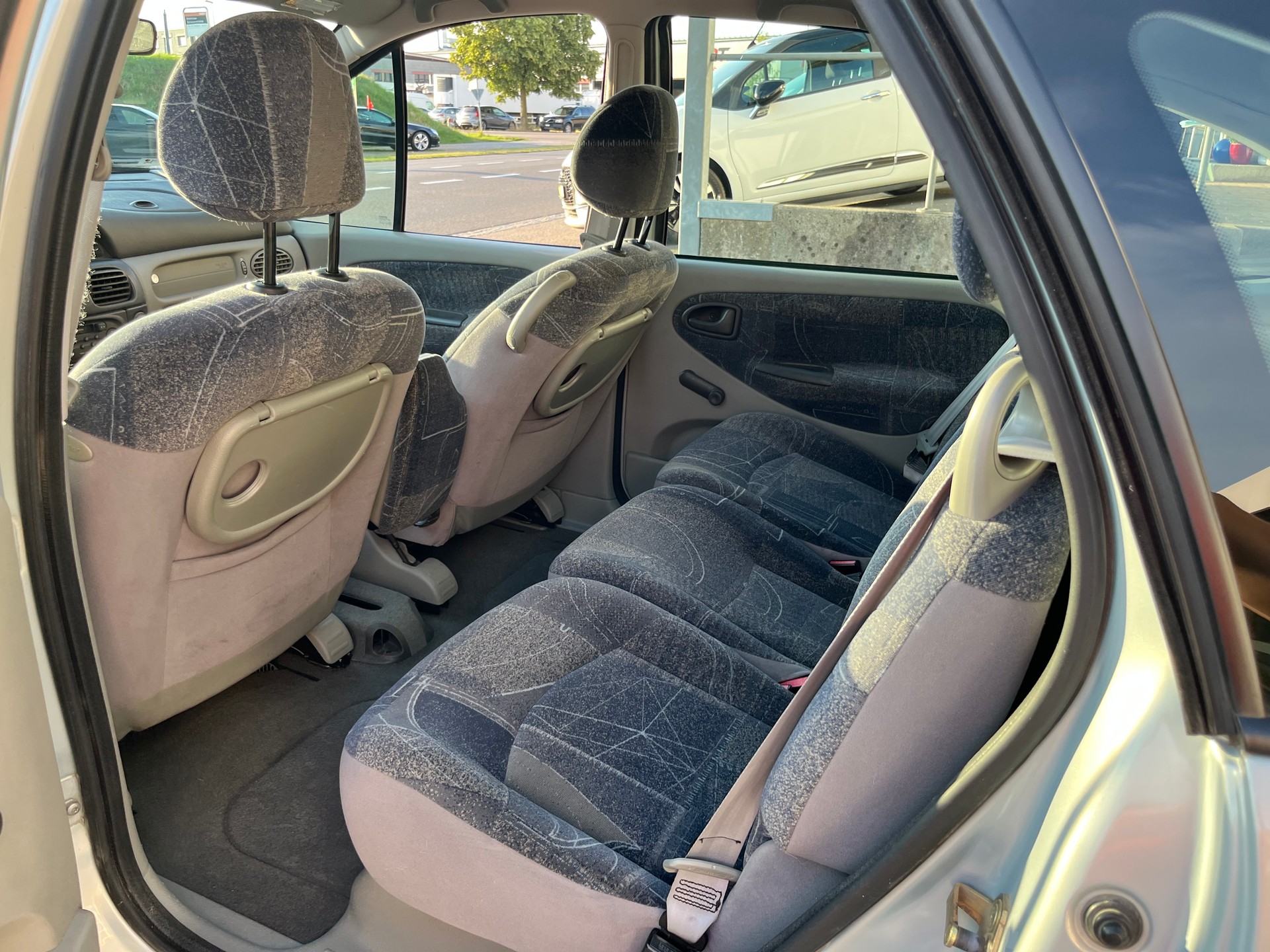 RENAULT Scénic 2.0 16V Expression+++AUTOMAT+++FRISCH AB MFK+++WENIG KM+++-image-11