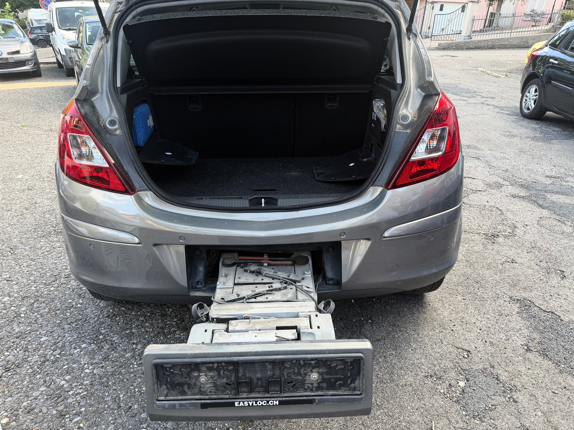 OPEL Corsa 1.4 TP Active Edition Automatic-image-10