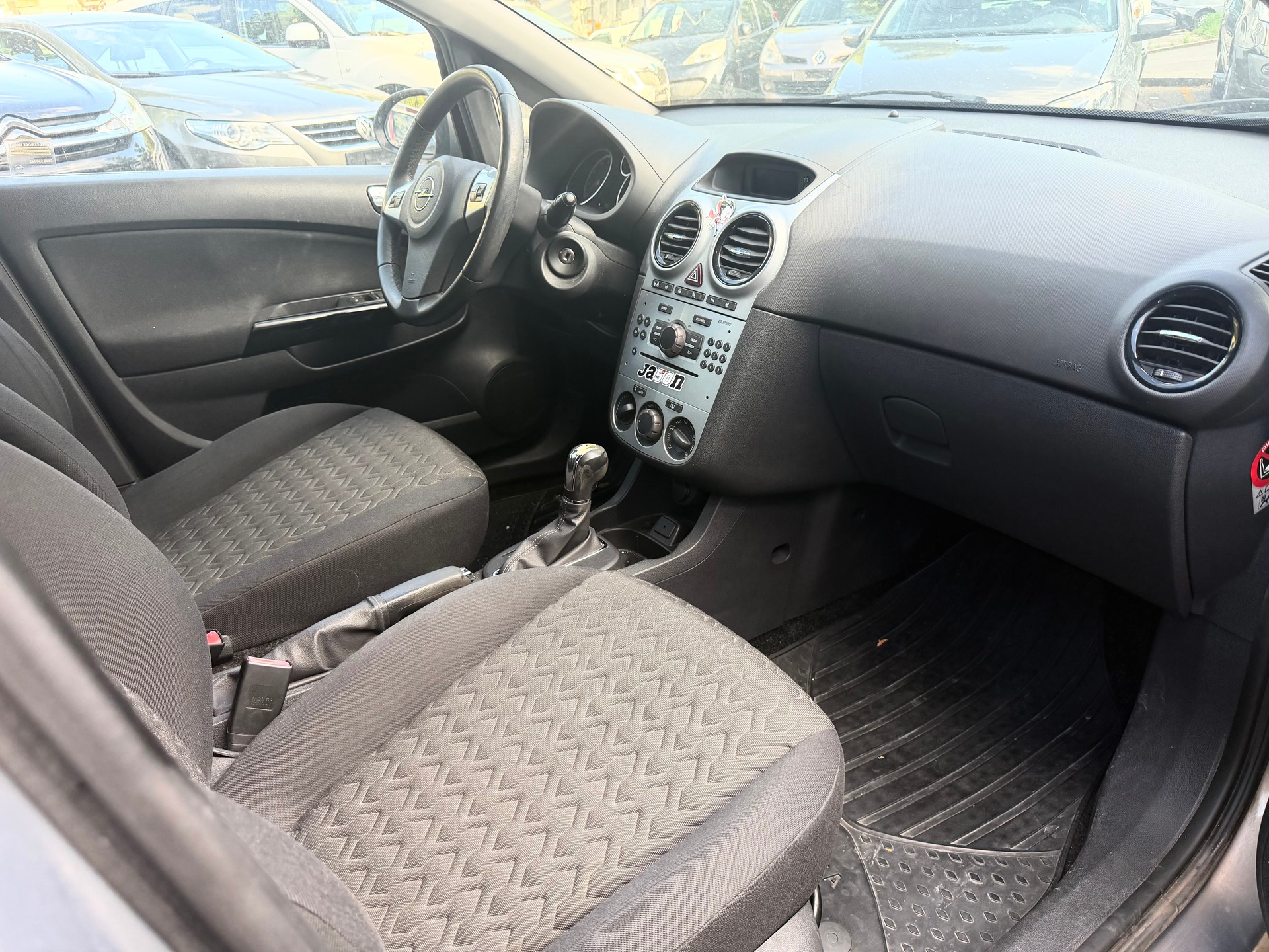 OPEL Corsa 1.4 TP Active Edition Automatic-image-11