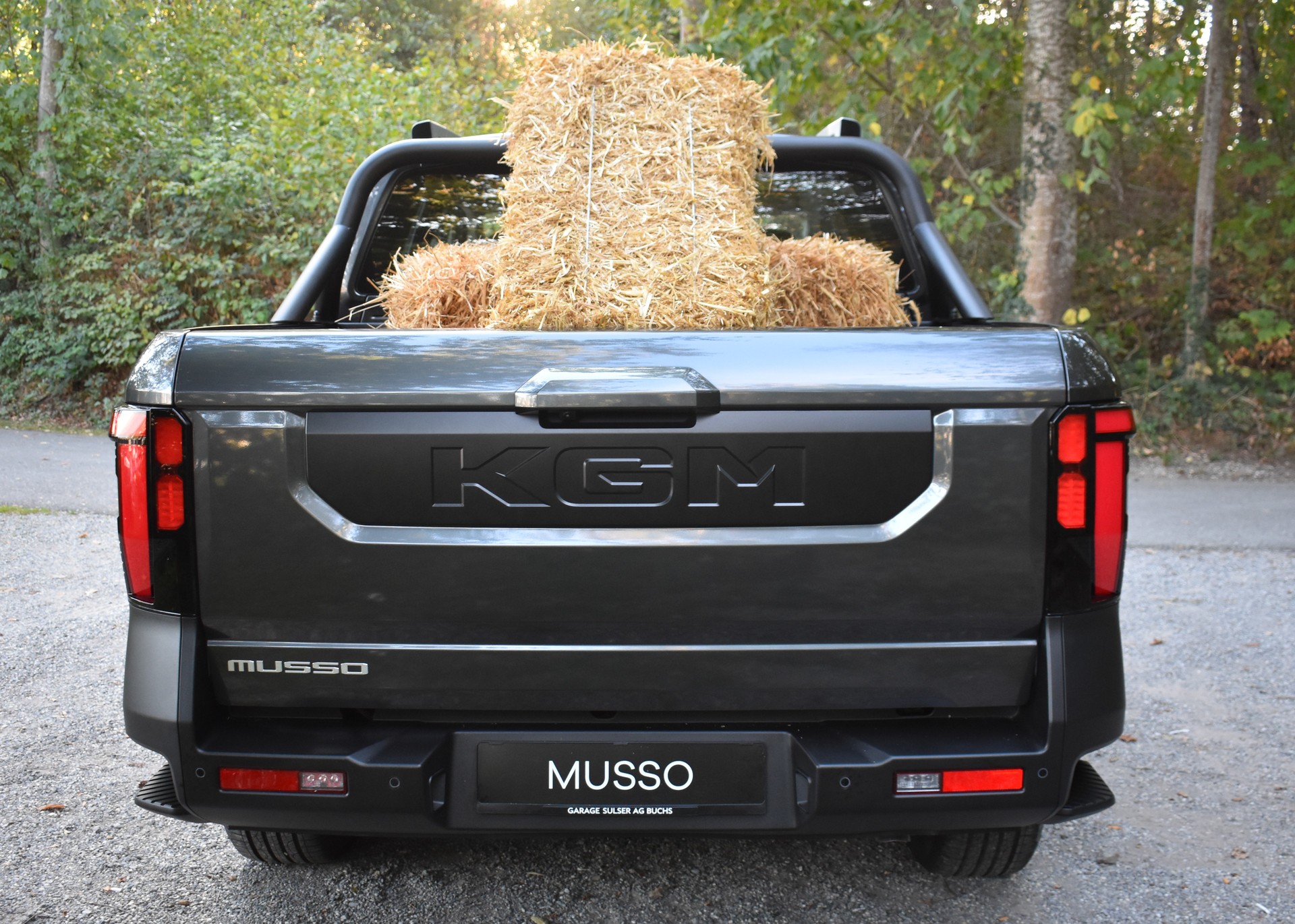 KGM-SsangYong Musso 2.2 Titanium 4WD A-image-3