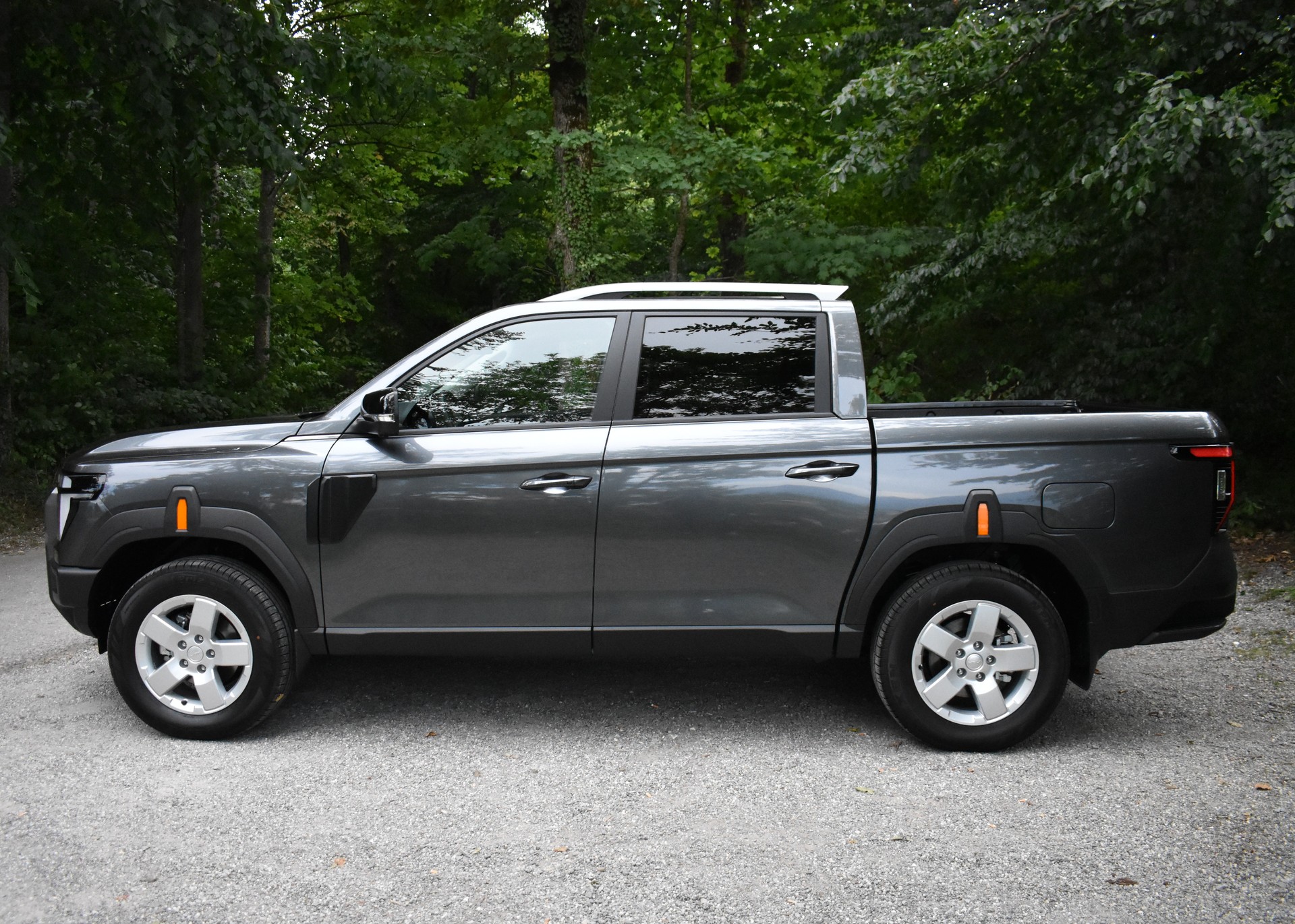KGM-SsangYong Musso 2.2 Titanium 4WD A-image-4