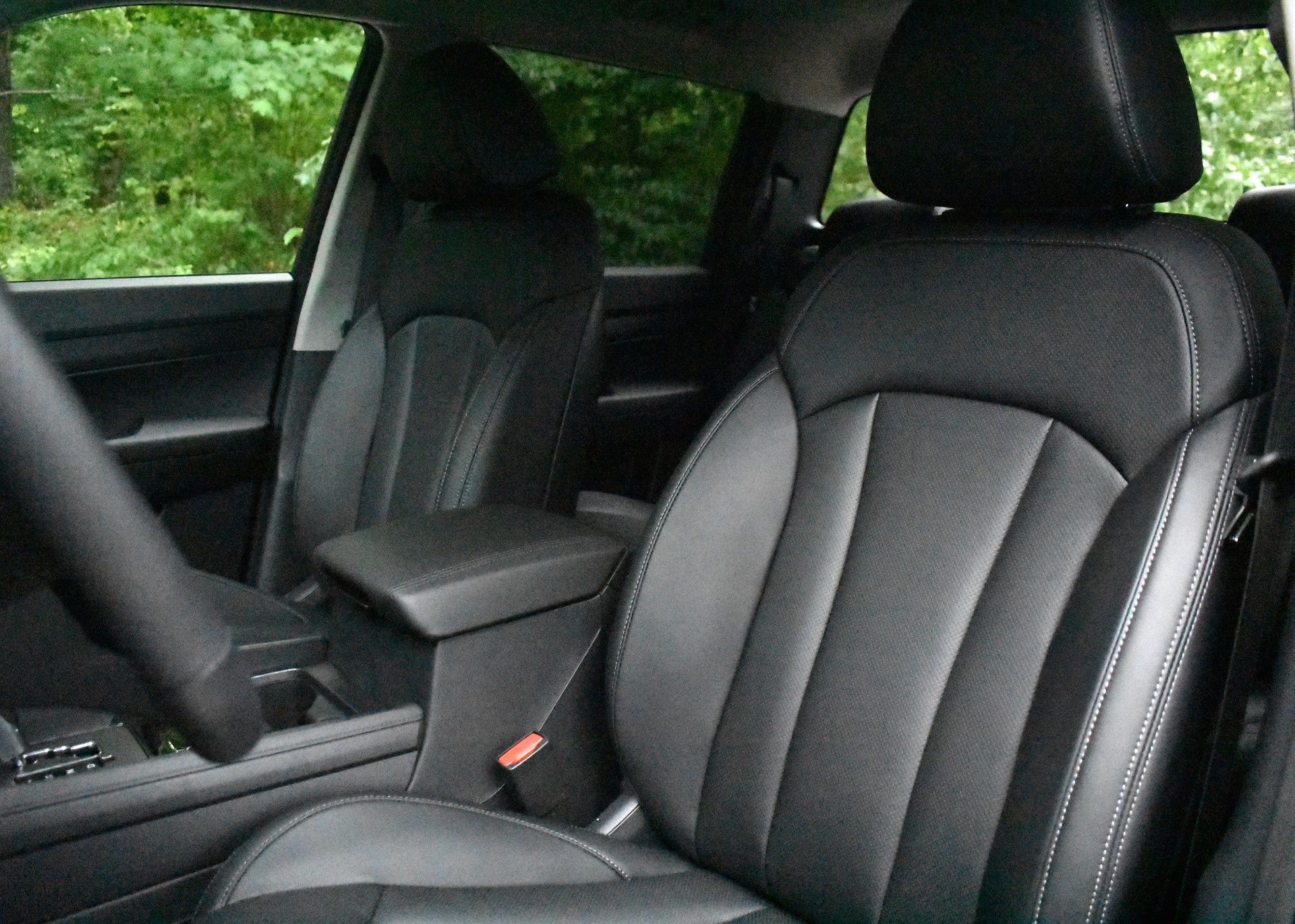 KGM-SsangYong Musso 2.2 Titanium 4WD A-image-6