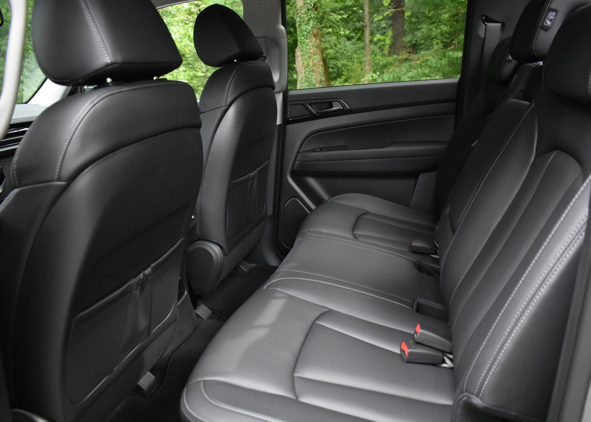 KGM-SsangYong Musso 2.2 Titanium 4WD A-image-18