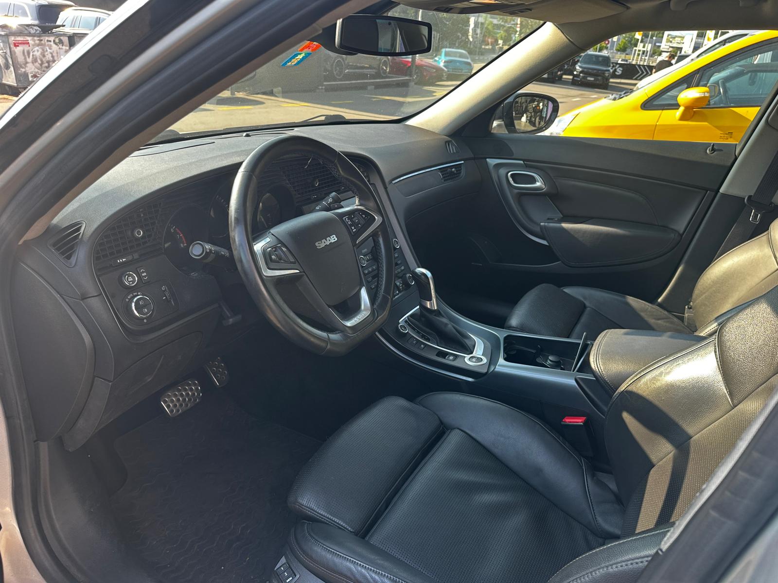 SAAB 9-5 2.0T Aero XWD Automatic-image-12