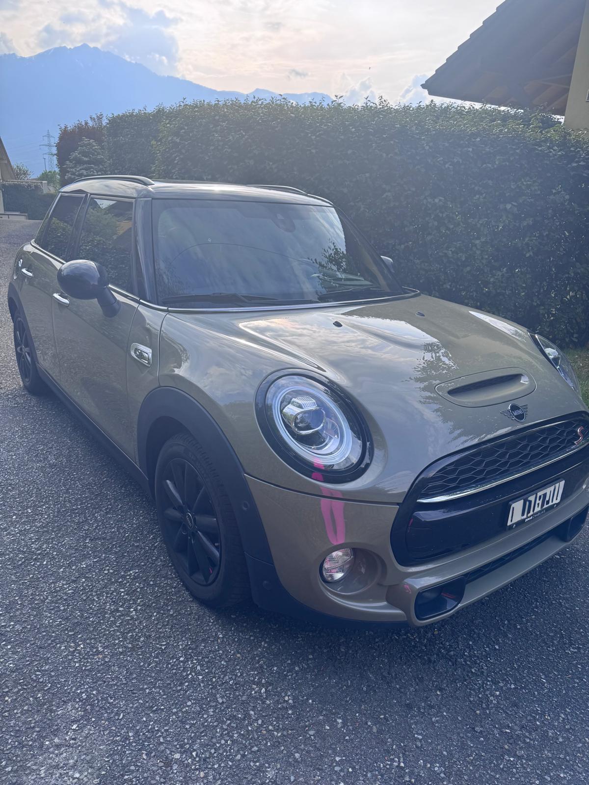 MINI 2.0i Cooper S-image-1