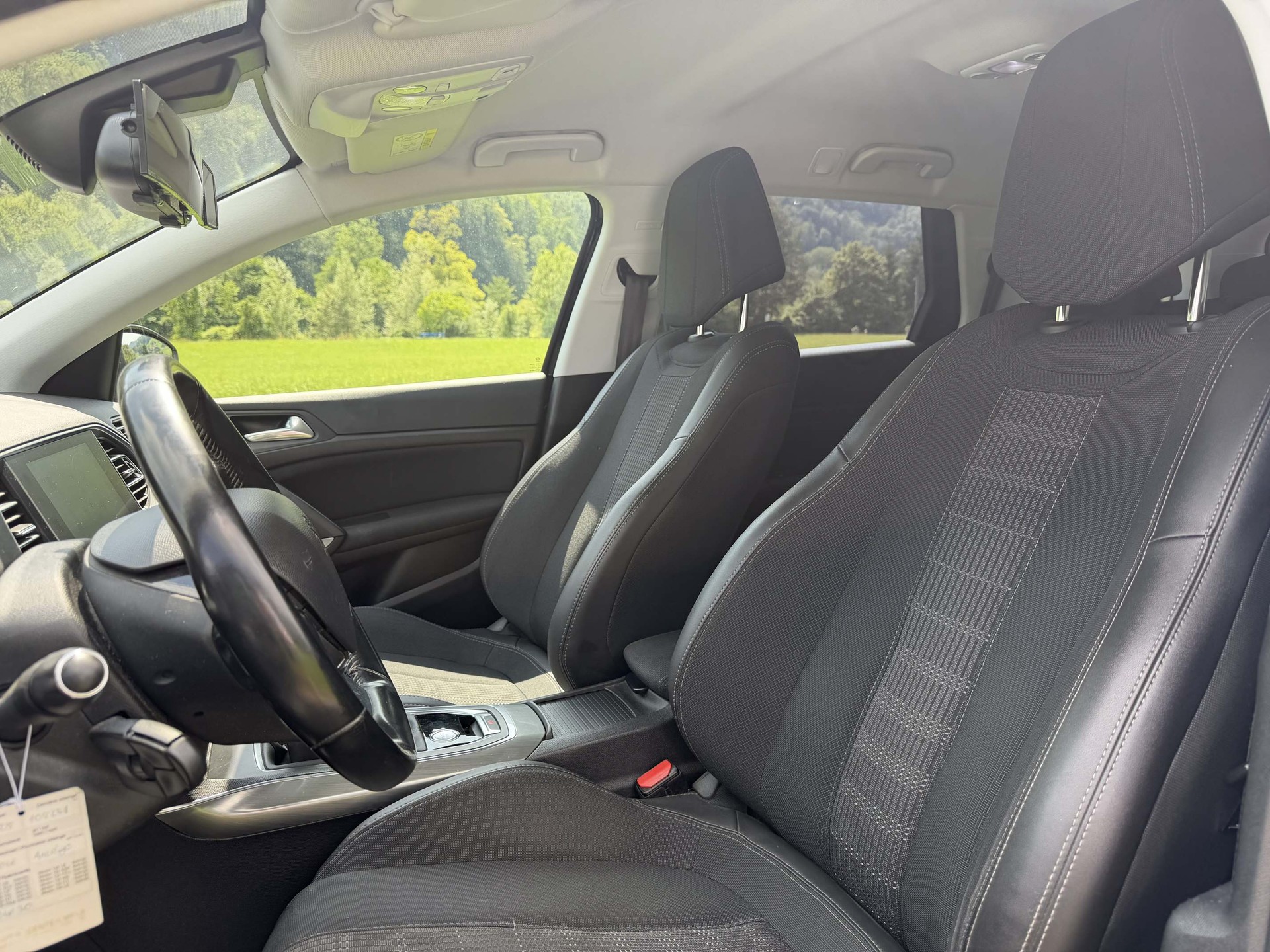 PEUGEOT 308 SW 1.2 PureTech 130 Allure S/S-image-8