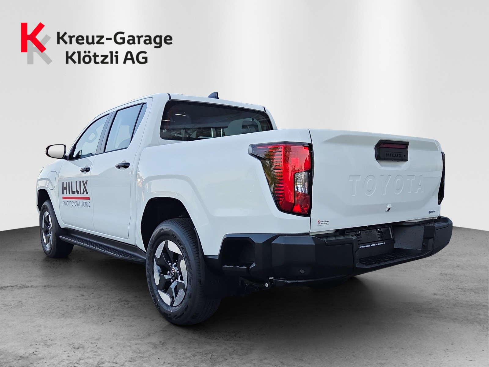 TOYOTA Hilux BEV 59.2 kWh Comfort Double Cab AWD-image-4