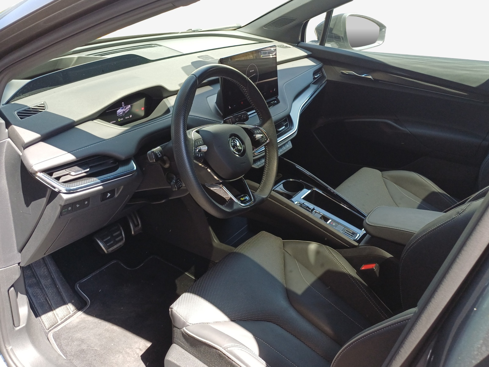 SKODA Enyaq Coupé RS iV 80 4x4-image-8