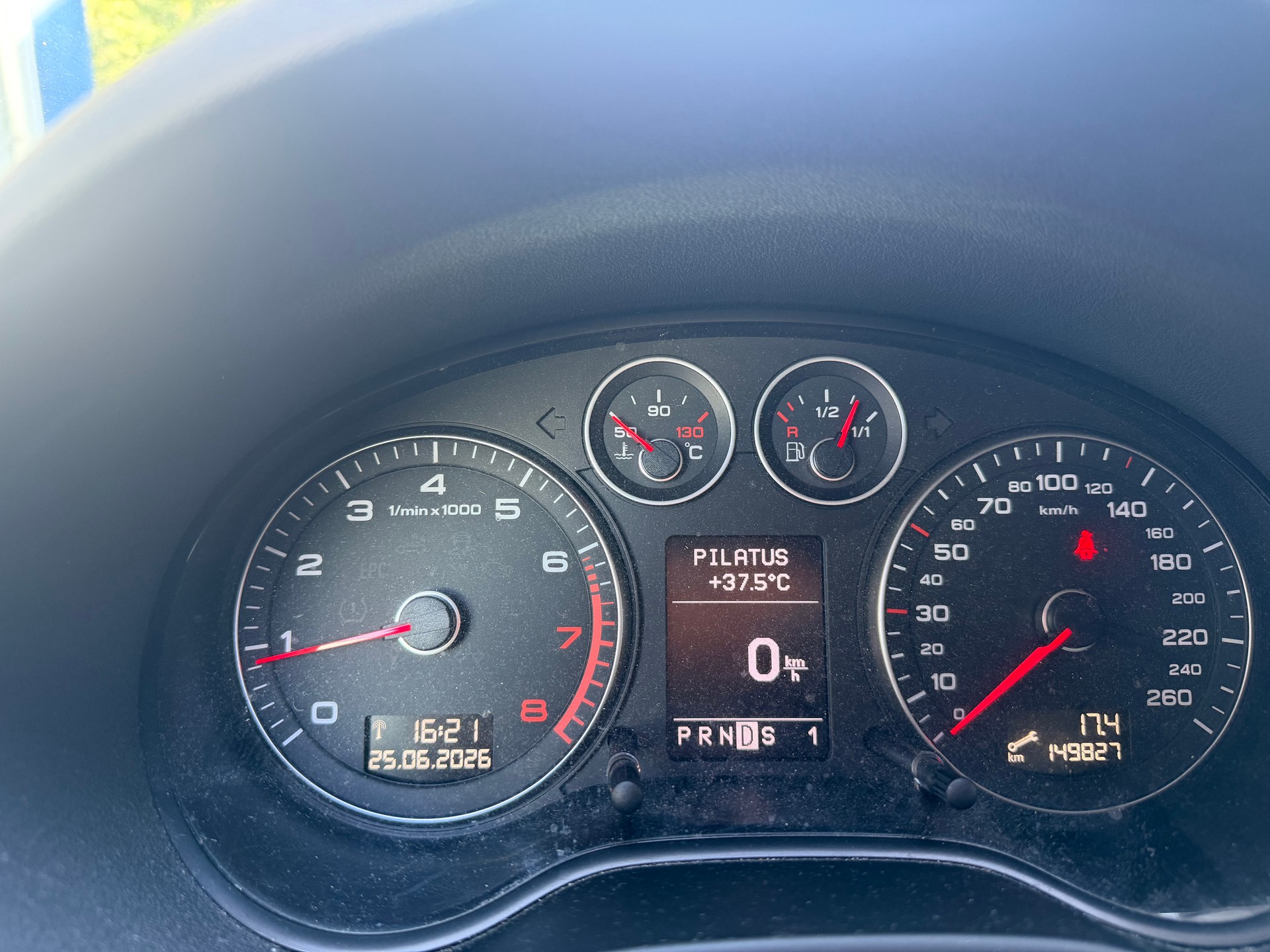 AUDI A3 Sportback 1.6 Ambiente S-tronic-image-3
