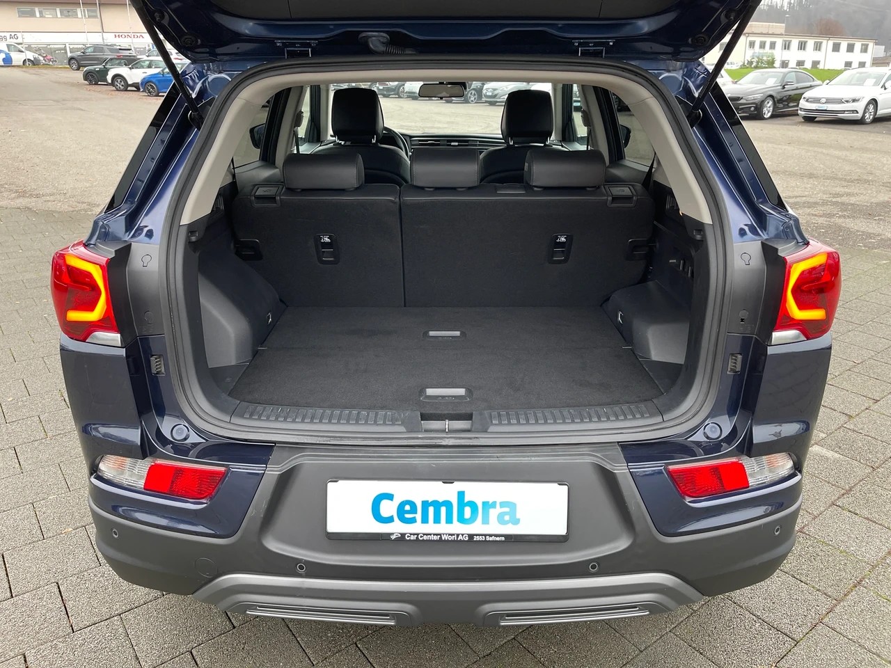 KGM-SsangYong Korando 1.6e Xdi Sapphire 4WD Automat-image-12