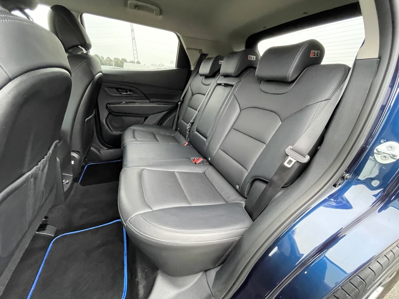 KGM-SsangYong Korando 1.6e Xdi Sapphire 4WD Automat-image-11