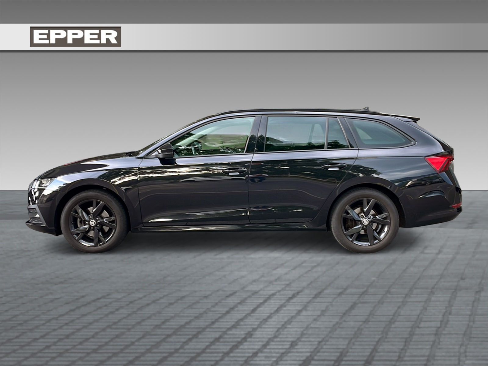 SKODA Octavia Combi 2.0 TSI Ambition 4x4 DSG-showroom-element-1