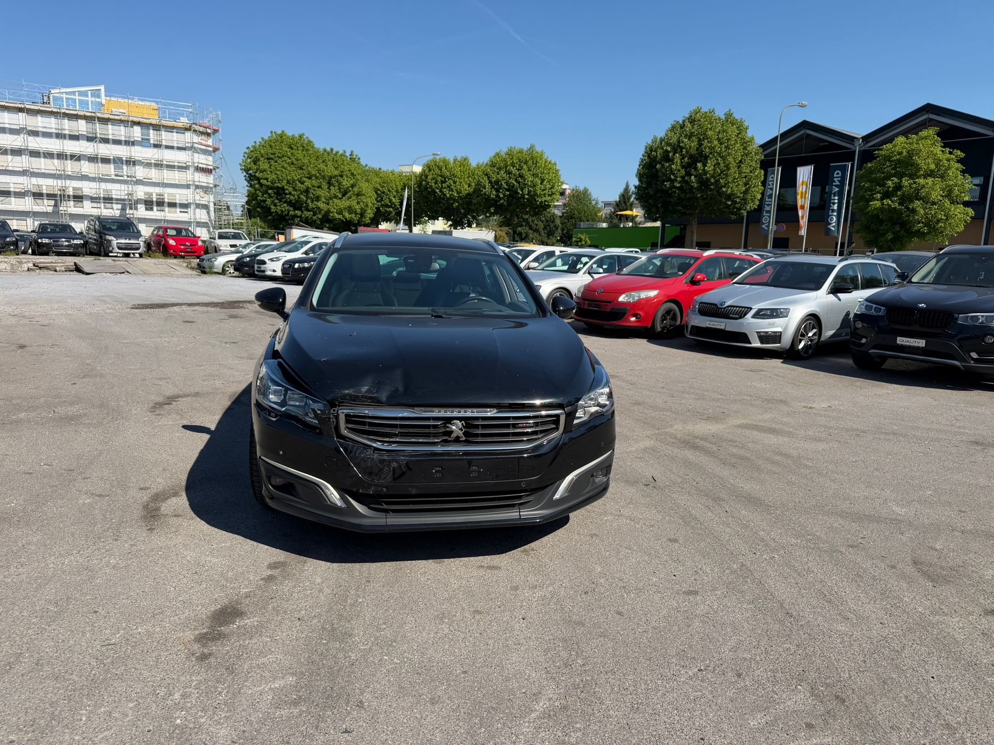 Car photo