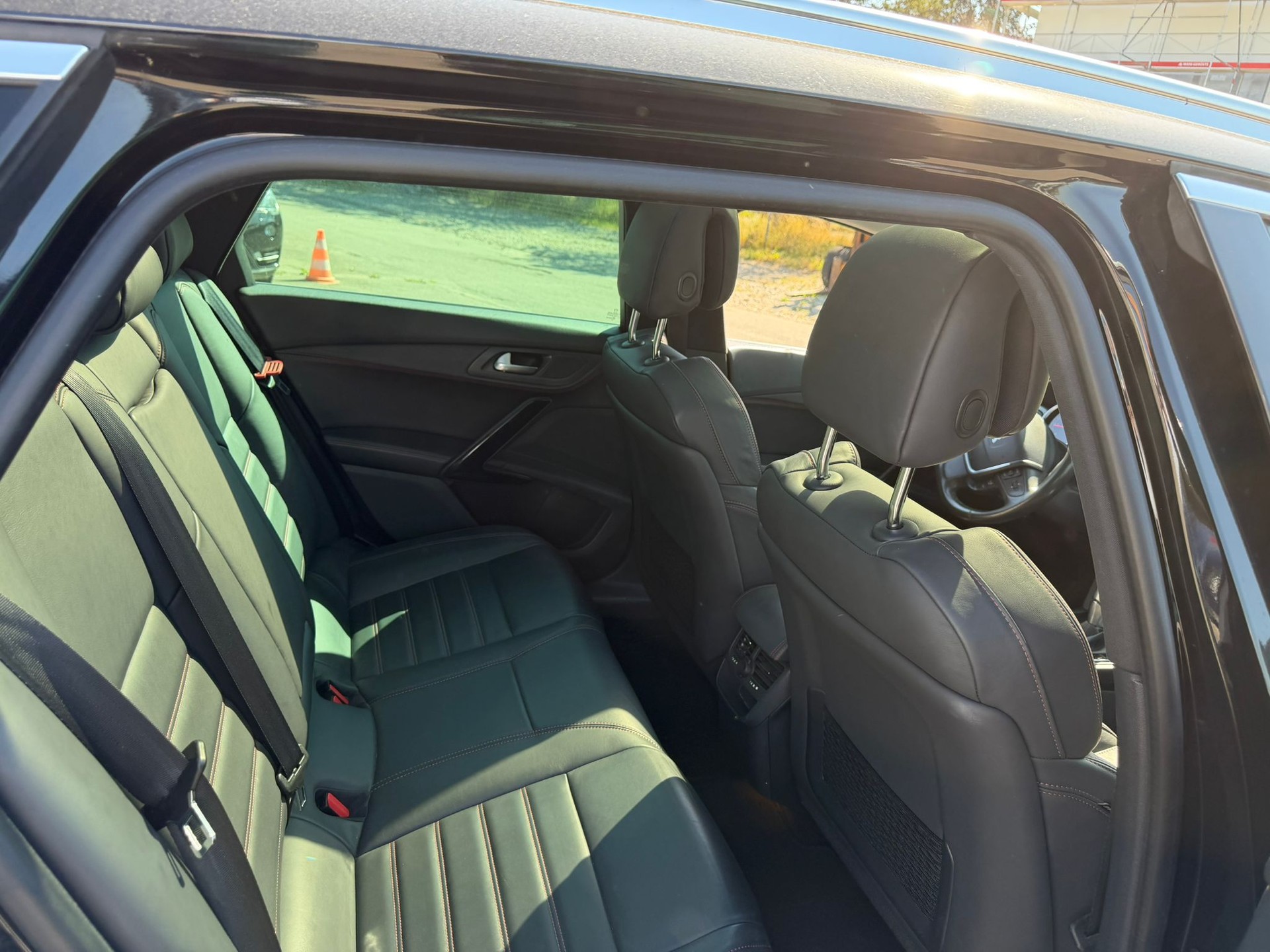 PEUGEOT 508 SW 1.6 THP GT Line Automatic-image-7