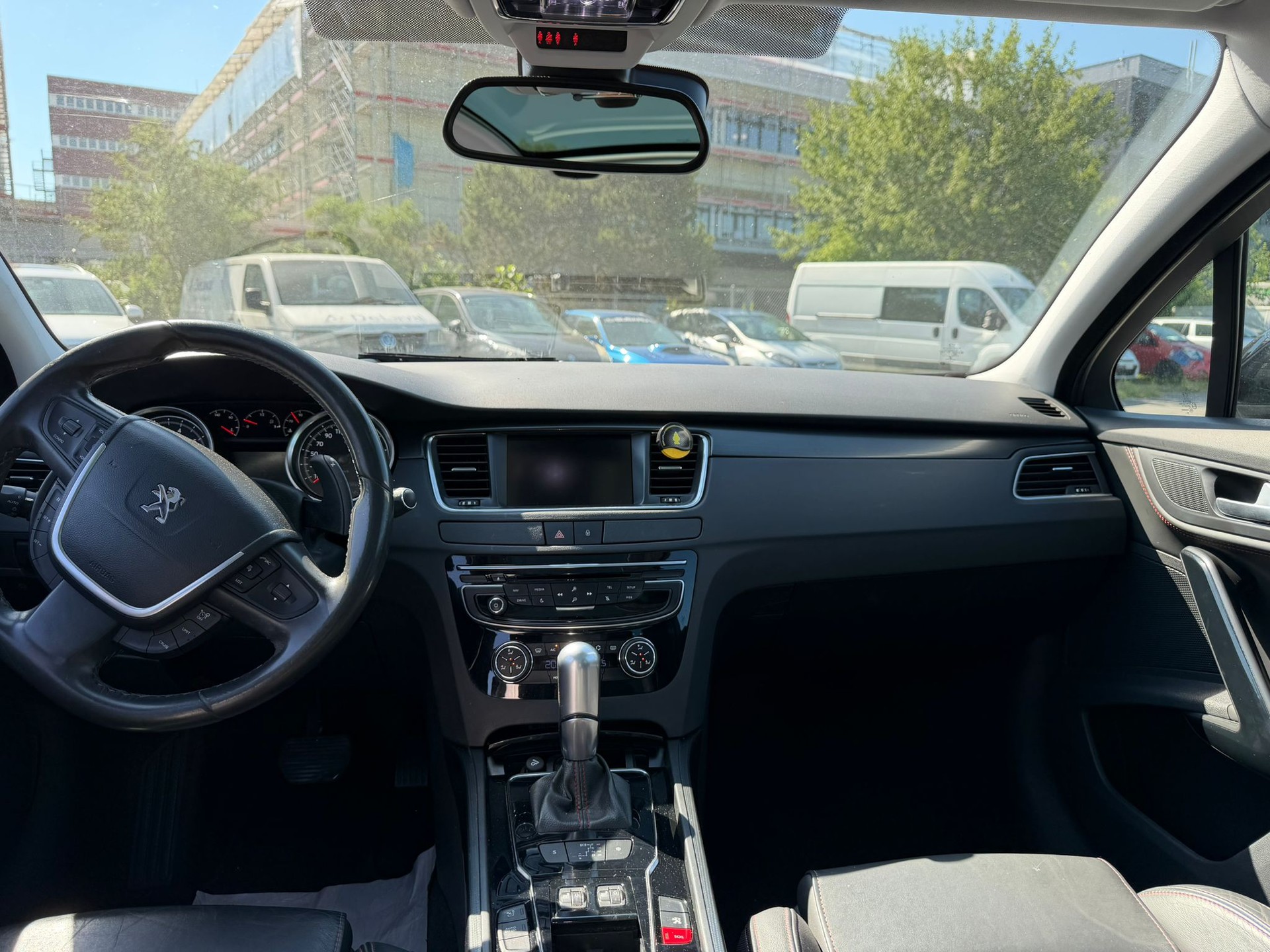 PEUGEOT 508 SW 1.6 THP GT Line Automatic-image-12