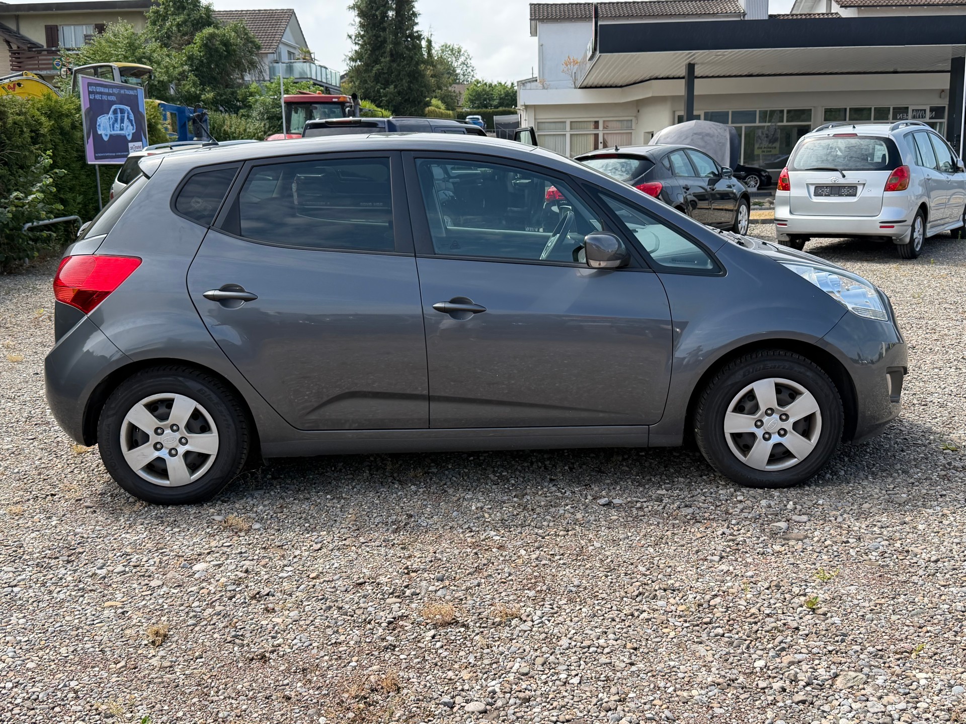 KIA Venga 1.4 CVVT _seven-image-7