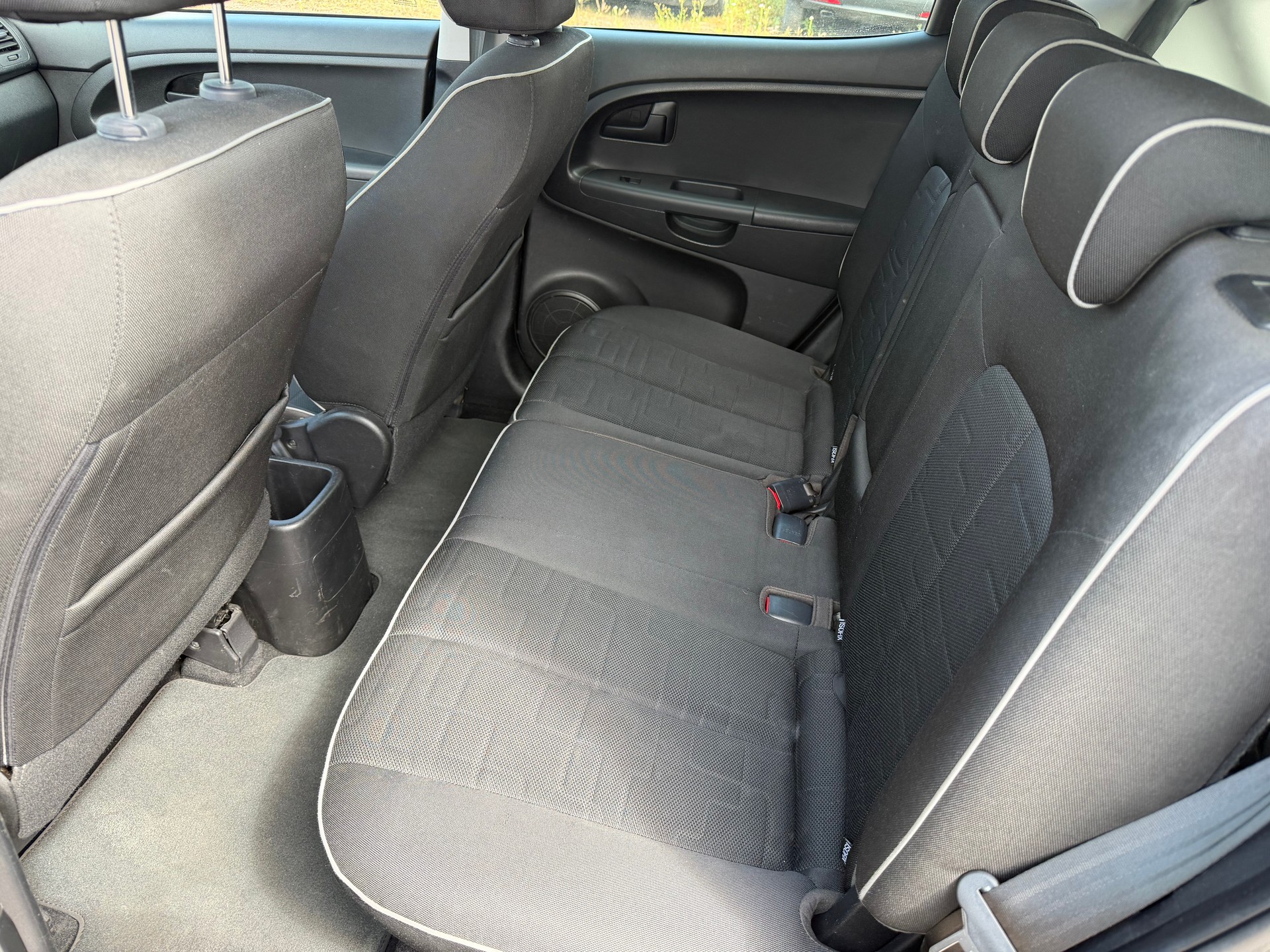 KIA Venga 1.4 CVVT _seven-image-12