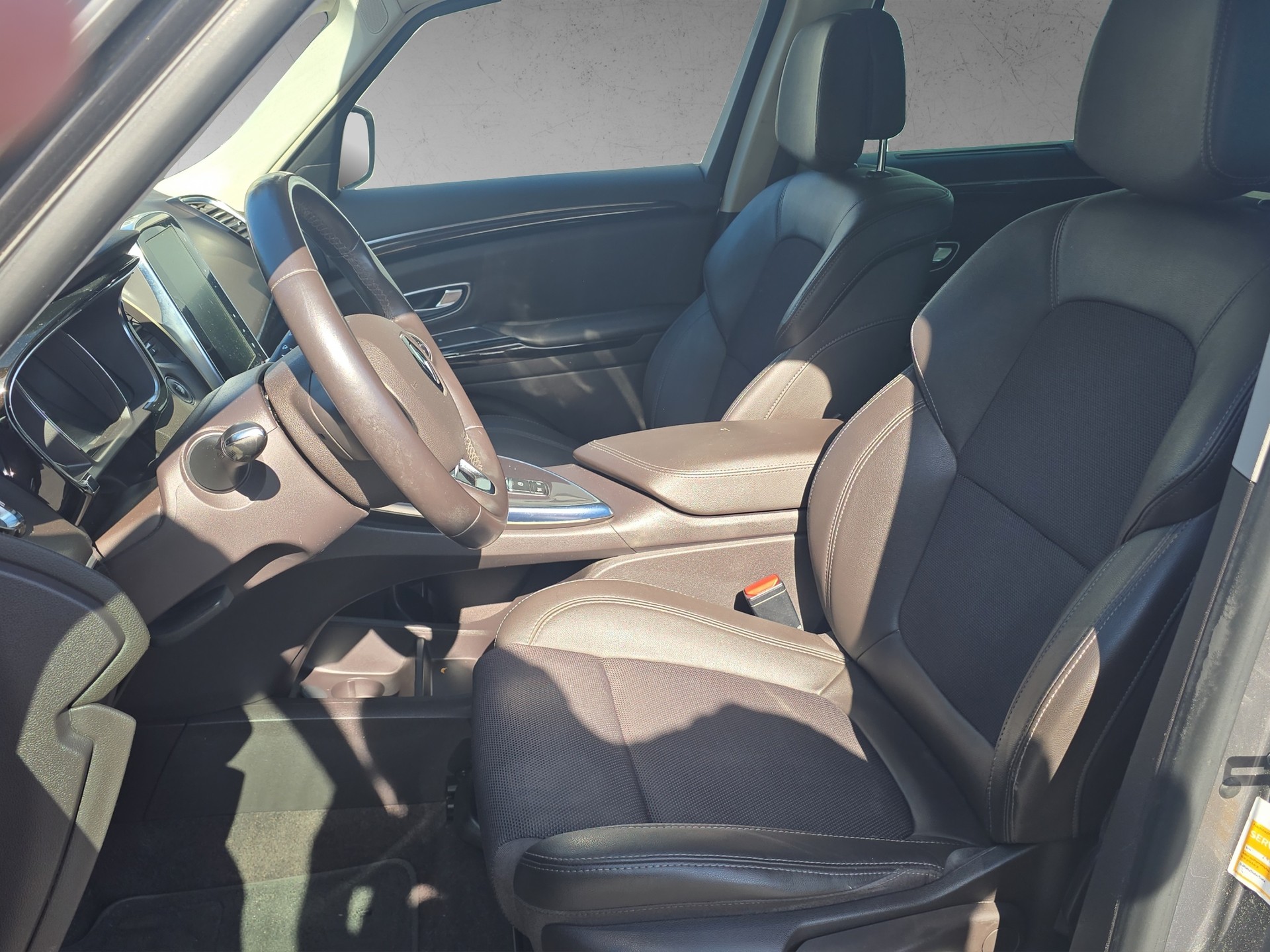 RENAULT Espace 1.6 TCe Initiale EDC-image-9