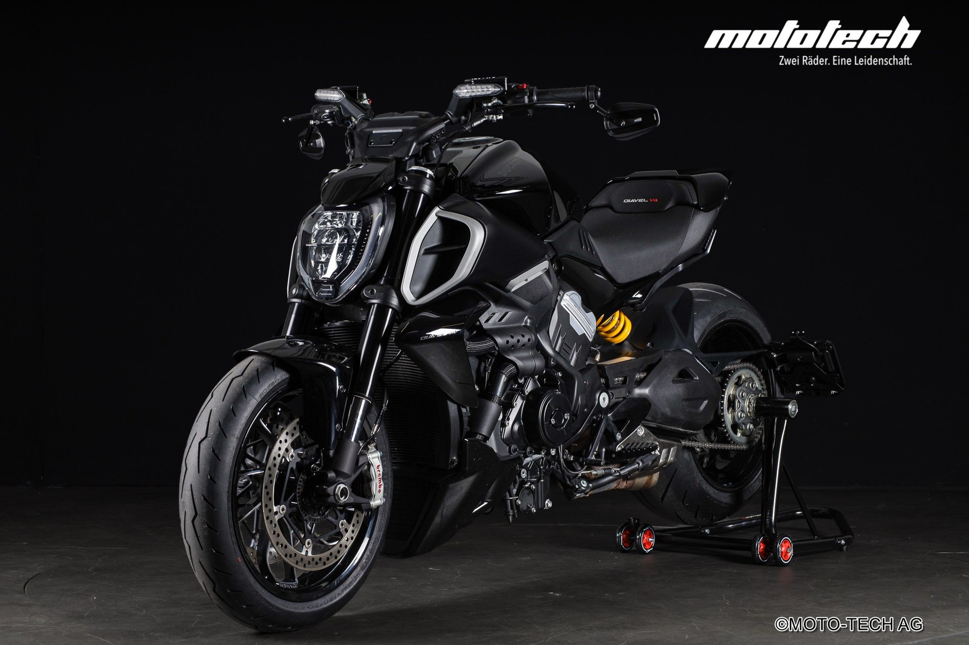 DUCATI Diavel V4-image-5