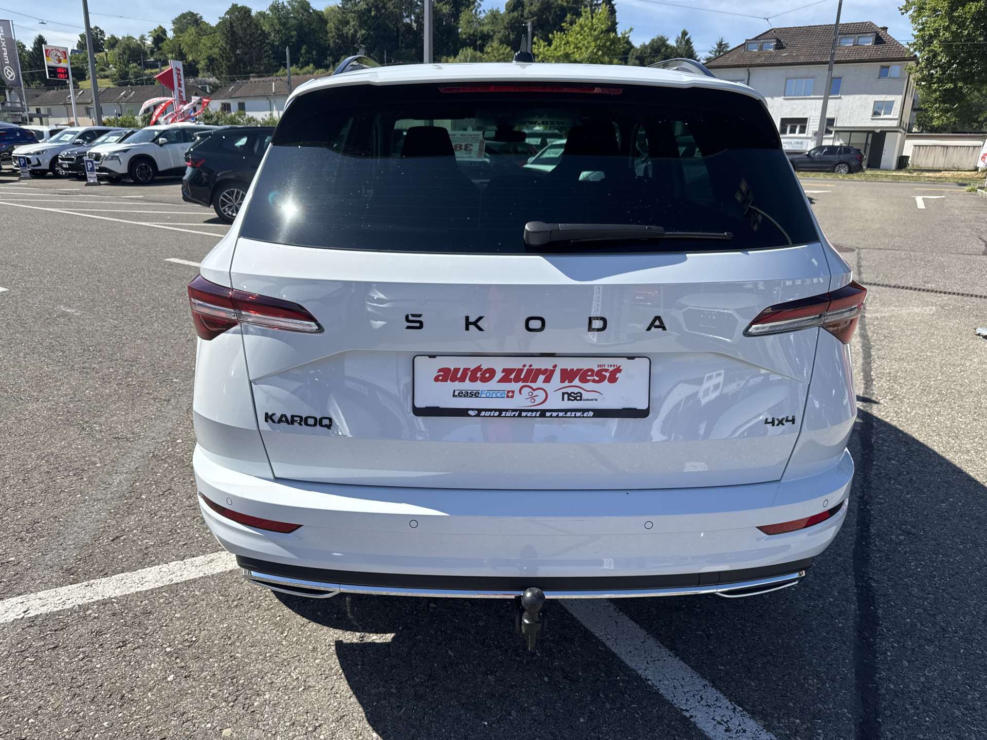 SKODA Karoq 2.0 TSi SportLine 4x4 DSG-Automat-image-13