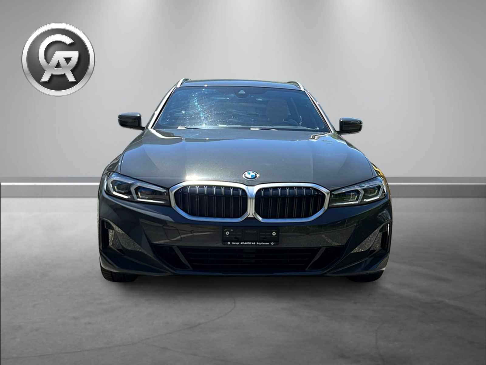 BMW 330d xDrive 48V Touring Steptronic M Sport-image-10