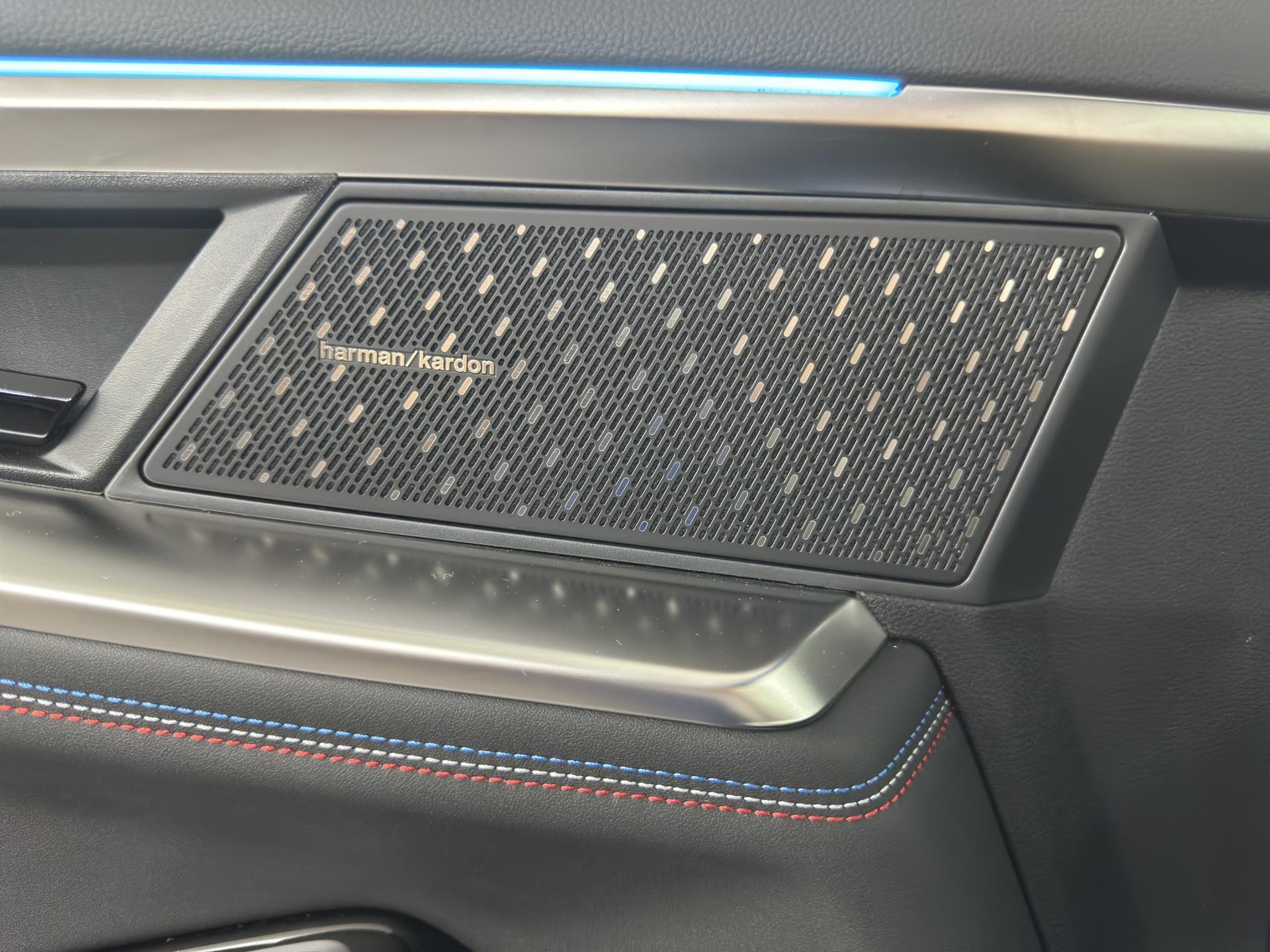 RENAULT Rafale 1.2 E-Tech Hybrid 200 Esprit Alpine-image-22
