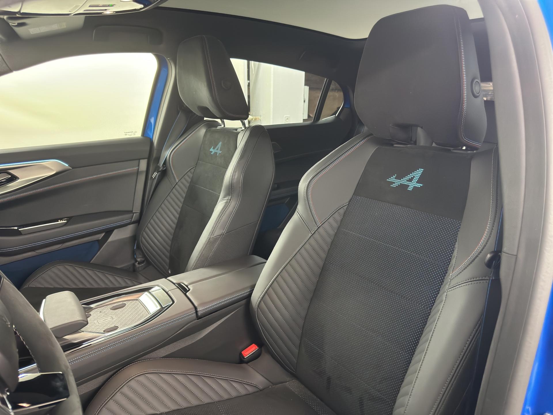 RENAULT Rafale 1.2 E-Tech Hybrid 200 Esprit Alpine-image-15