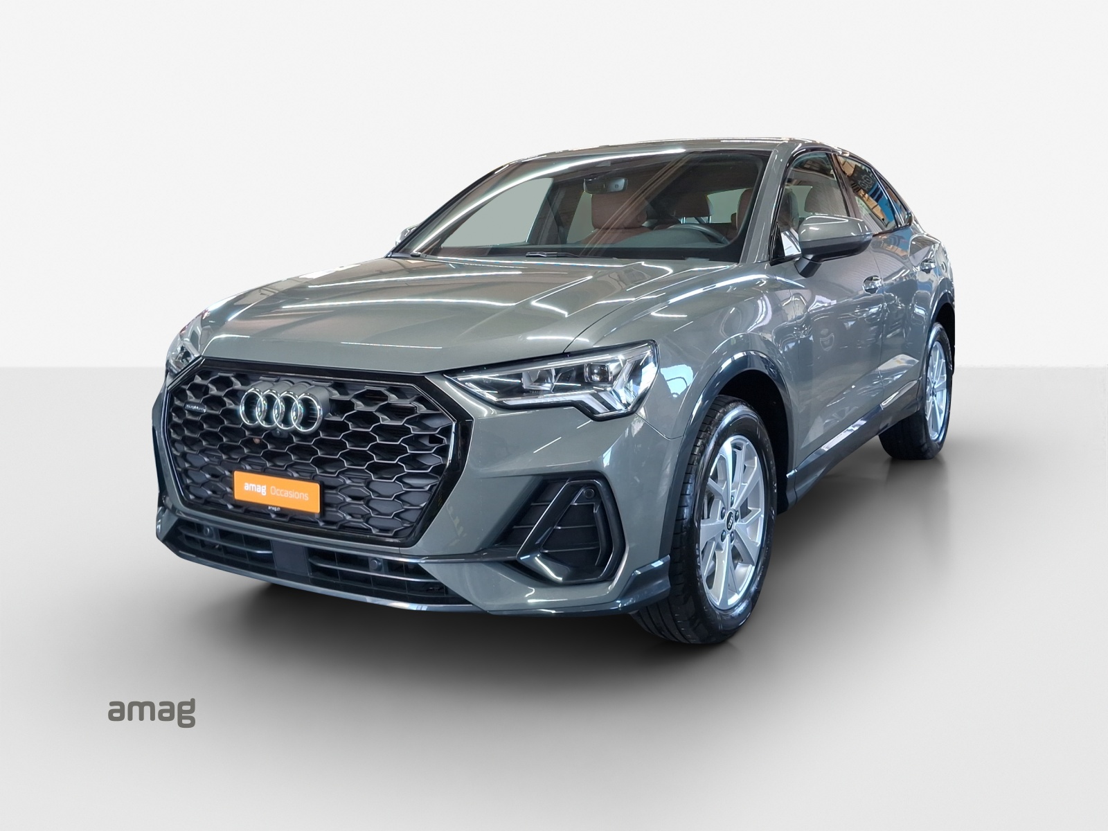 AUDI Q3 Sportback 45 TFSI quattro S-tronic-image-0
