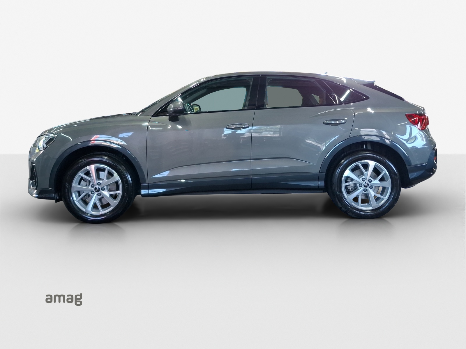 AUDI Q3 Sportback 45 TFSI quattro S-tronic-image-1