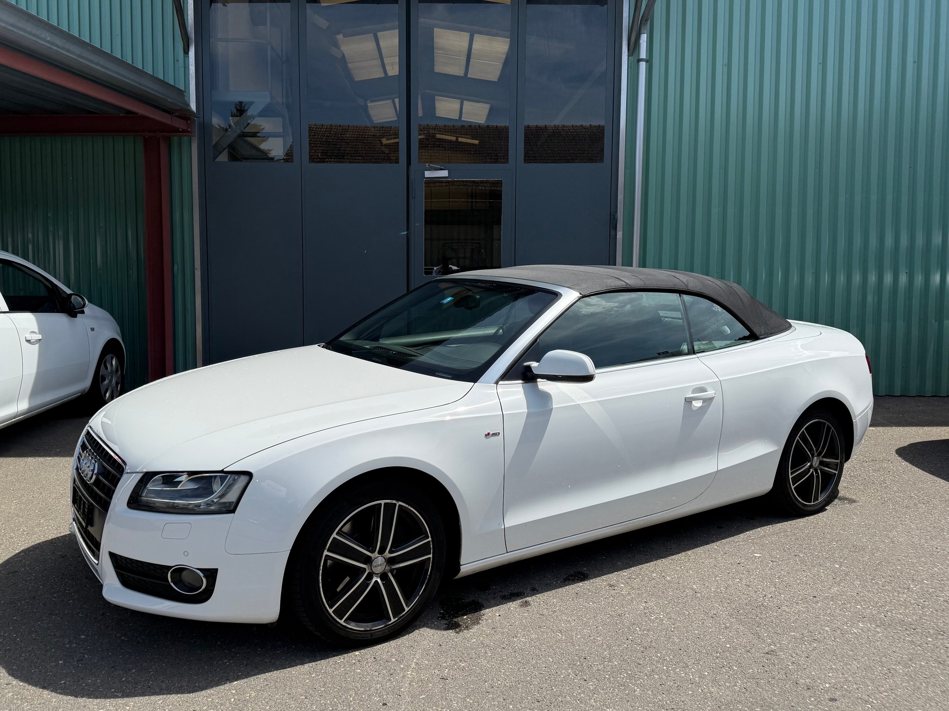 AUDI A5 Cabriolet 2.0 TFSI quattro S-tronic-image-1